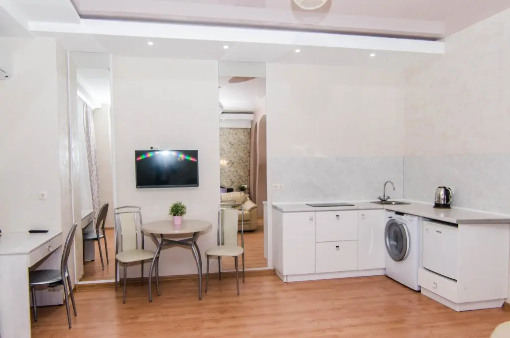 Челябинск: InnHome Apartments (ИннХоум) на площади МОПРа