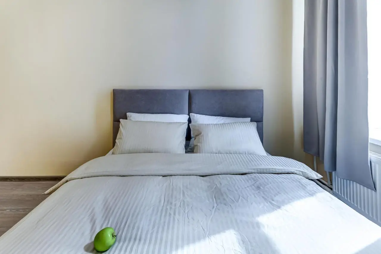 Санкт-Петербург: Admiral 5BR Apartment