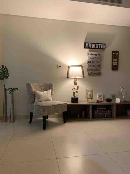 Дубай: Balqis Residense Palm Jumeirah,Pool, Beach, Top floor, Full sea view, Restaurants