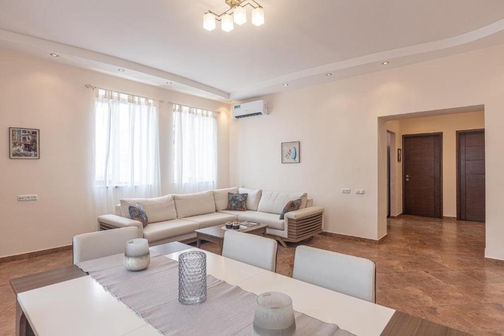Ереван: Stay Inn Apartments On Amiryan Str