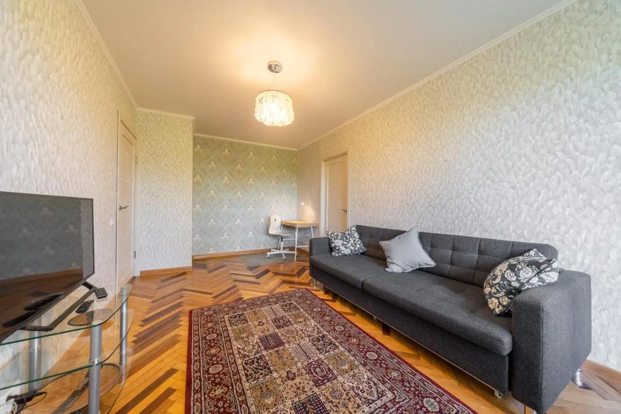 Санкт-Петербург: Light comfortable apartment with 2 bedrooms