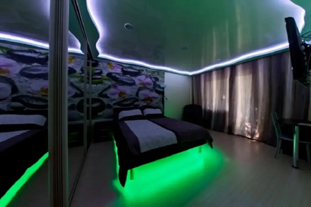 Челябинск: InnHome Apartments (ИннХоум) на улице Евтеева 6