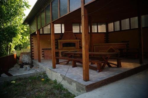 Геленджик: Country house near a river