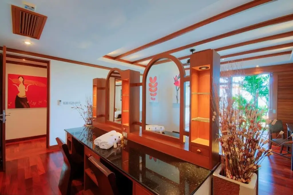 Кату: Patong Seaview Luxury Villa Penda