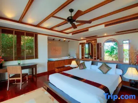 Кату: Patong Seaview Luxury Villa Penda
