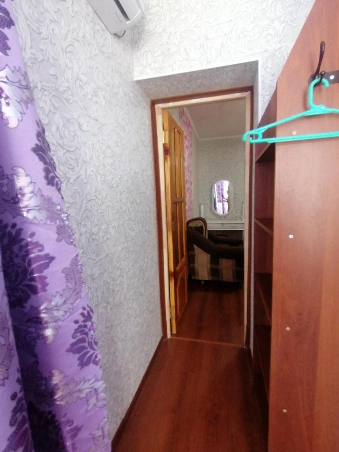 Витязево: Гостевой дом " У Светланы"