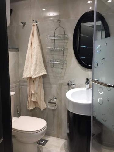 Гиза: Luxury Mohandeseen Apartment