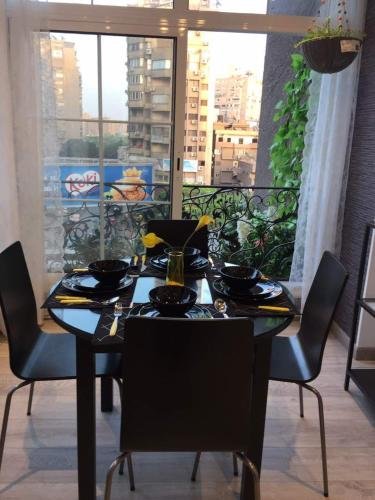 Гиза: Luxury Mohandeseen Apartment