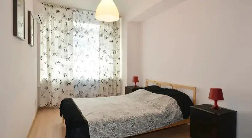 Москва: Apartamentyi Novyij Arbat
