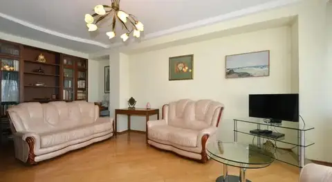 Apartamentyi Novyij Arbat — фото 1