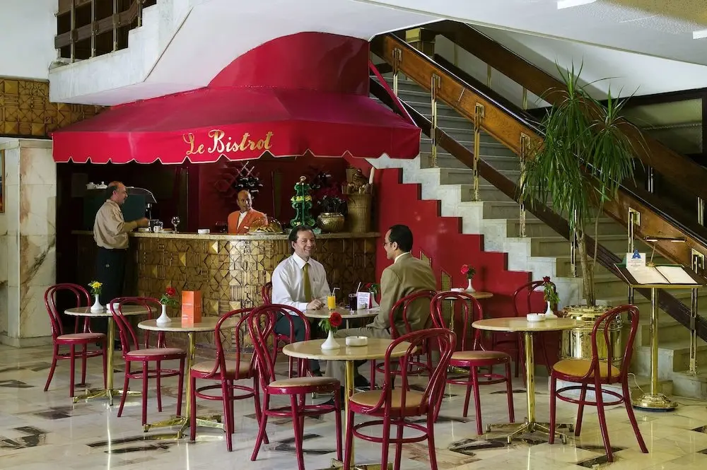 Луксор: El Luxor Hotel