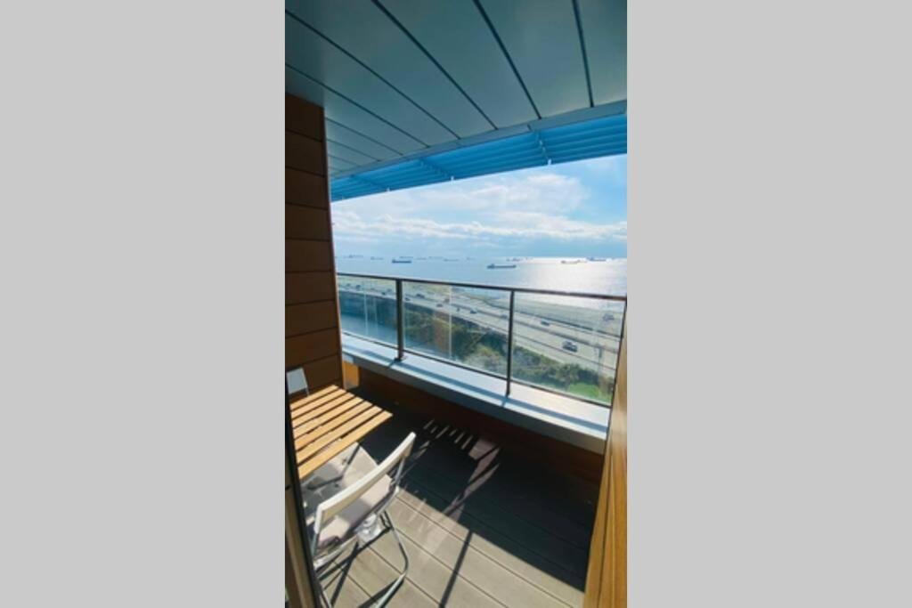 Стамбул: Lux 2 Room Suite Apartment With Seaview In Center