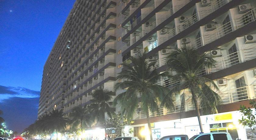 Паттайя: Jomtien Beach Condo by Pattaya Capital Property