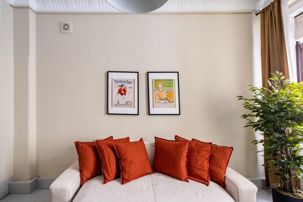 Modern Flat With Central Location in Beyoglu — фото 1
