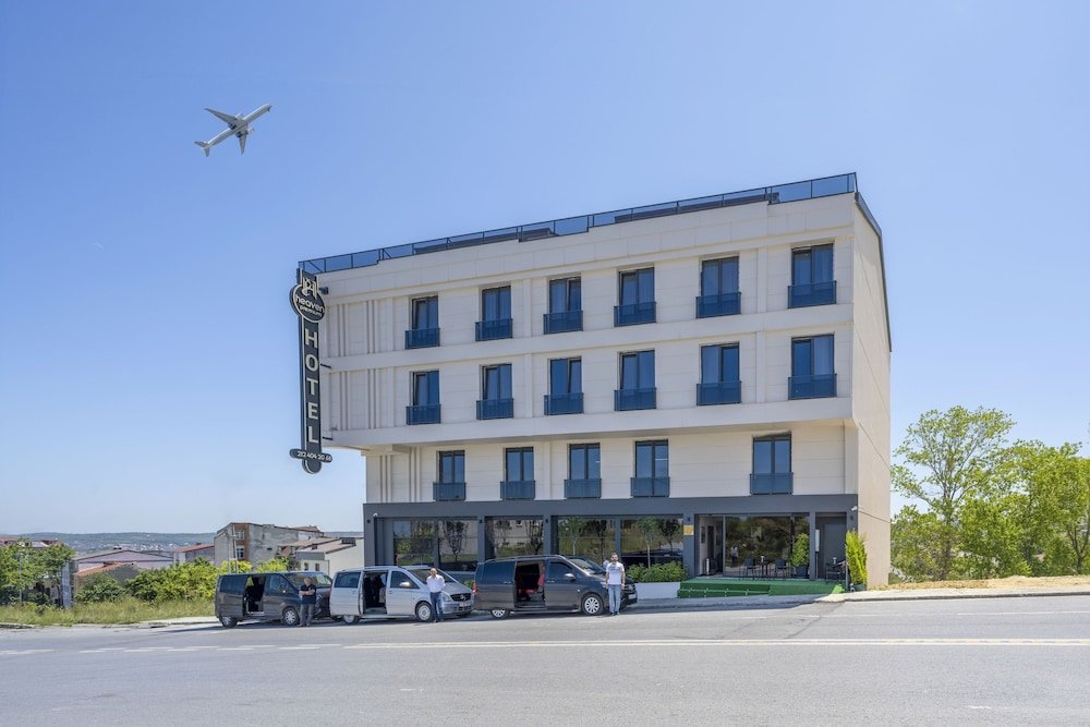 Heaven Premium Airport Hotel — фото 1