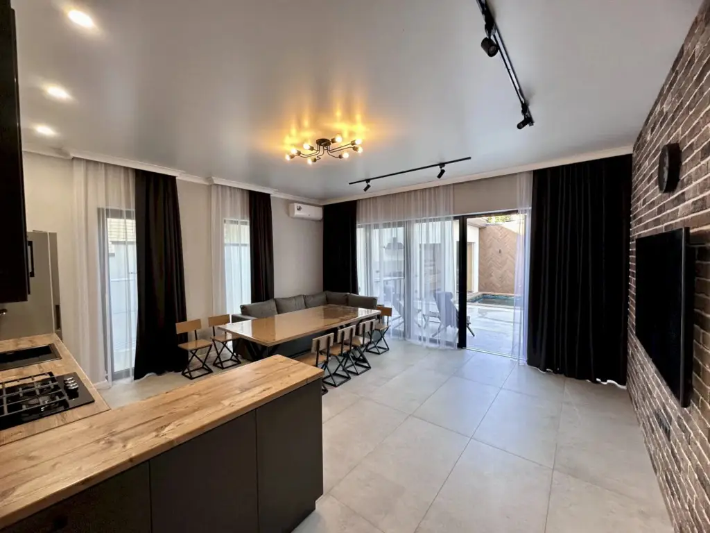 Геленджик: 399 V Tsentre Goroda Guest House