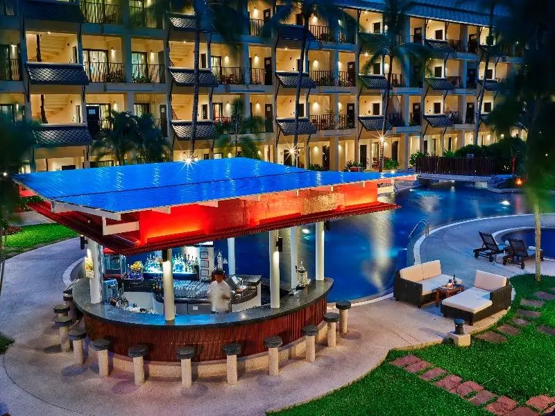 Камала Бич: Radisson Resort and Suites Phuket