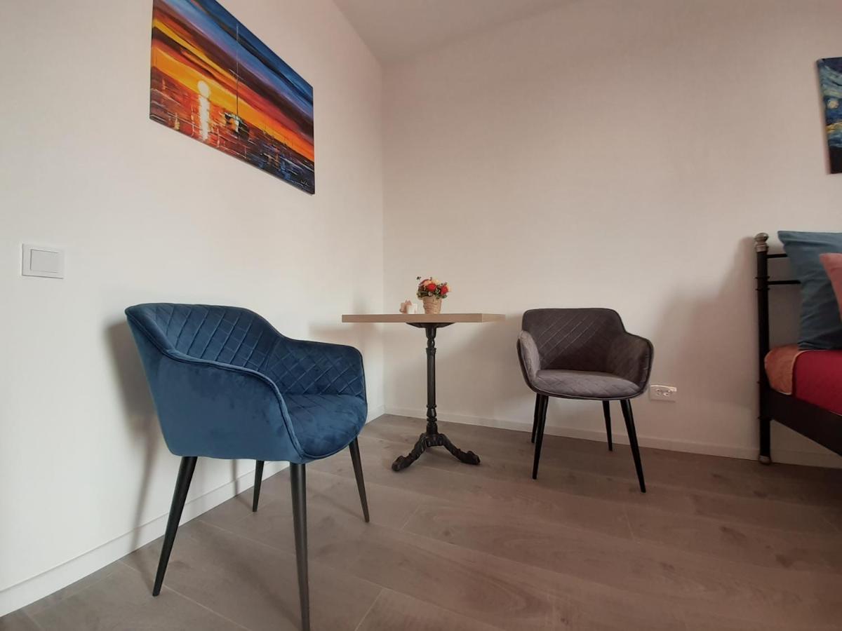 Санкт-Петербург: AeroView studio apartment