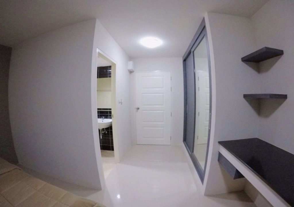 Накхон-Патхом: Naracha Residence