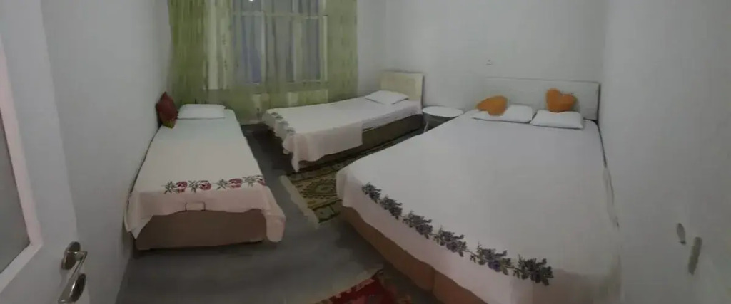 Эджеабат: Hilal Pension