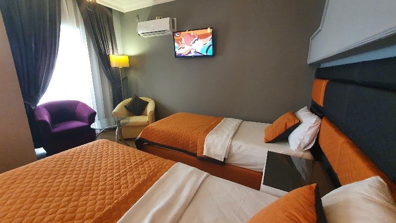 Анталья: The House  Boutiques Hotel