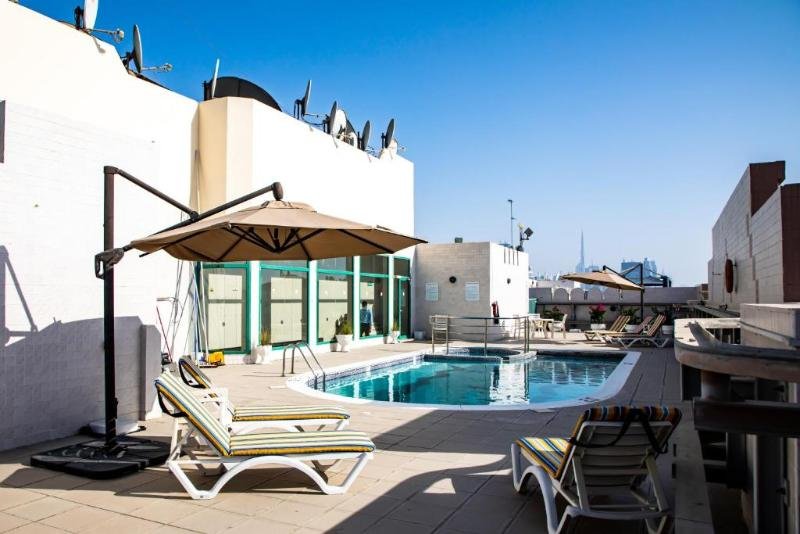 Дубай: Westzone Pearl Hotel Apartments