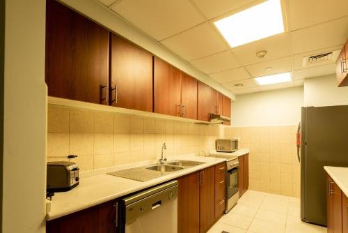 Рас-эль-Хайма: Stunning Sea View Apartments Mina Al Arab