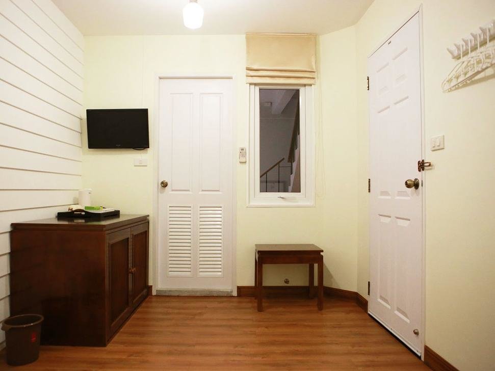 Бангкок: Tini Kati Hostel