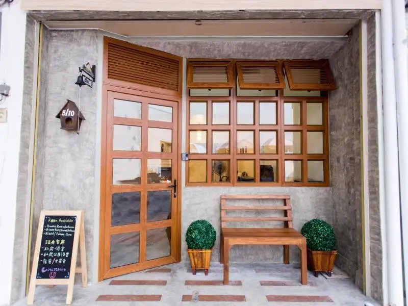 Бангкок: Tini Kati Hostel