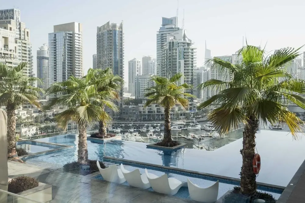 Дубай: Urban Apartment in Marina Gate, Central Location!