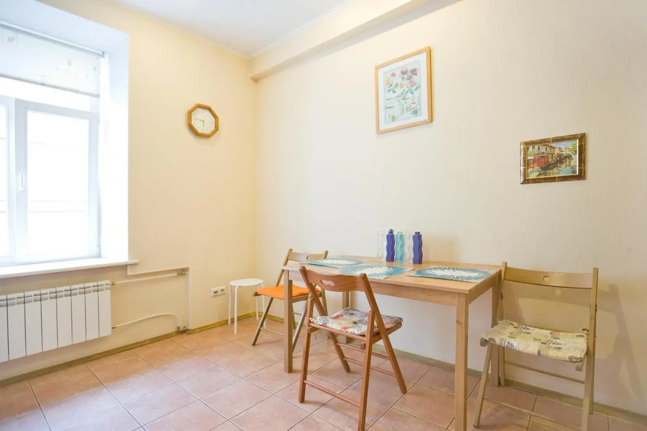 Санкт-Петербург: Apartment next to Kazan Cathedral