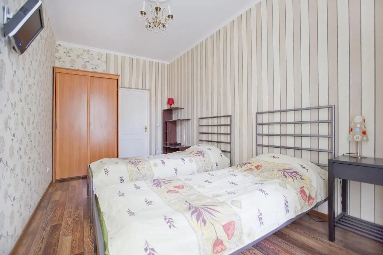 Санкт-Петербург: Apartment next to Kazan Cathedral