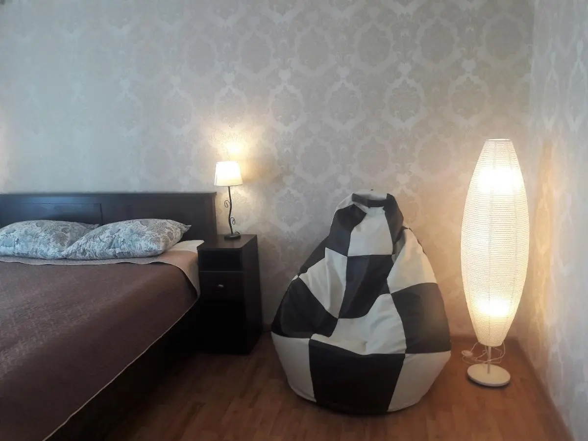 Санкт-Петербург: Apartments on Malaya Balkanskaya 26