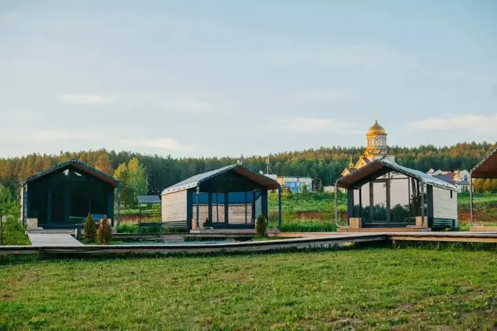 carousel image 1