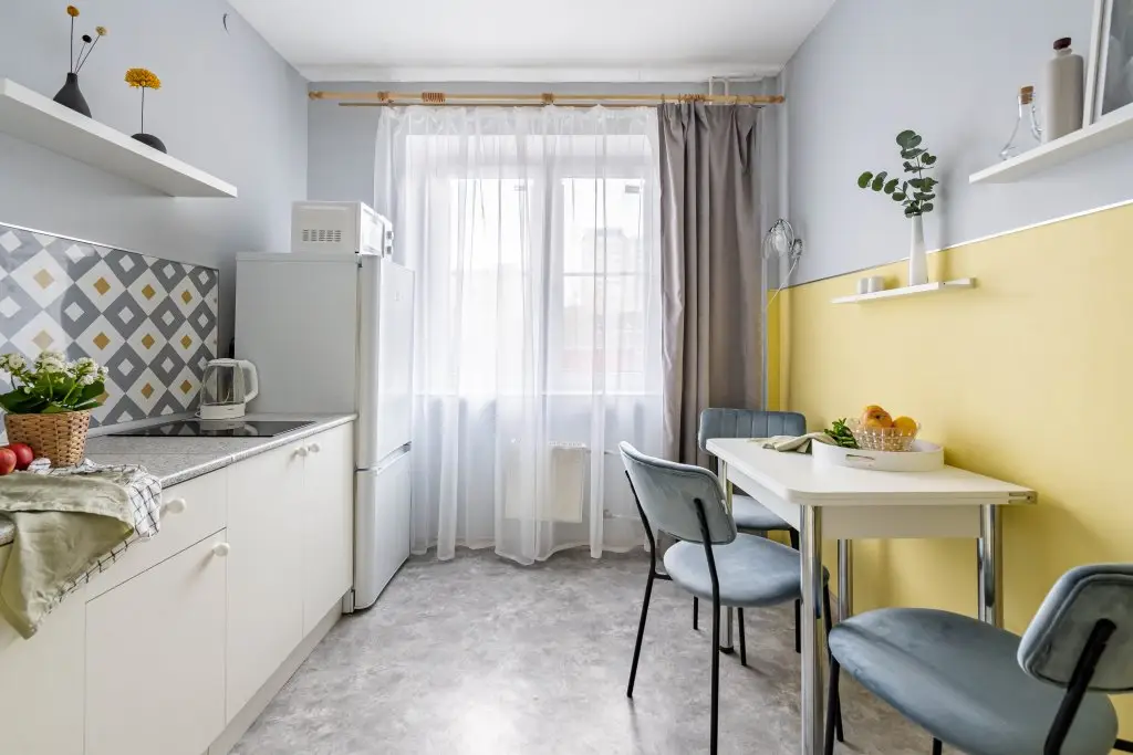 Санкт-Петербург: Апартаменты YOUR  APART для 4 Гостей на Комендантском