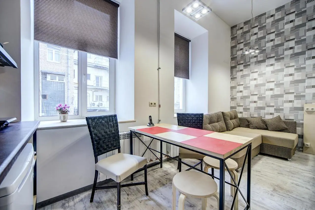 Санкт-Петербург: Nevsky Forum Apartments