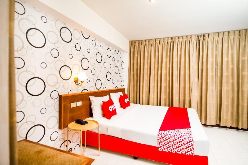 Кату: Regent 2002 Guesthouse