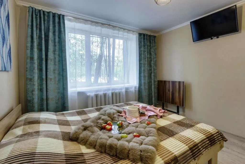 Алматы: Апартаменты Your House на проспекте Гагарина