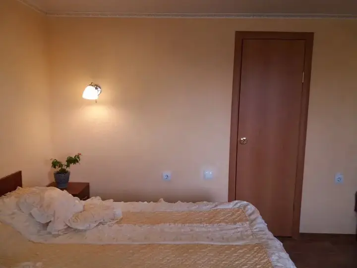 Керчь: Inn Roza Hutor