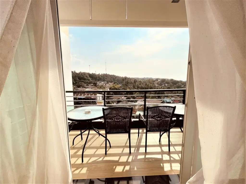 Муанг: Seaview apartment near Karon beach, rooftop pool & parking!