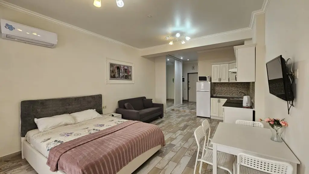 Апартаменты Уютная студия на Виноградная 2/3 (2) от HomeHotelSochi — фото 1