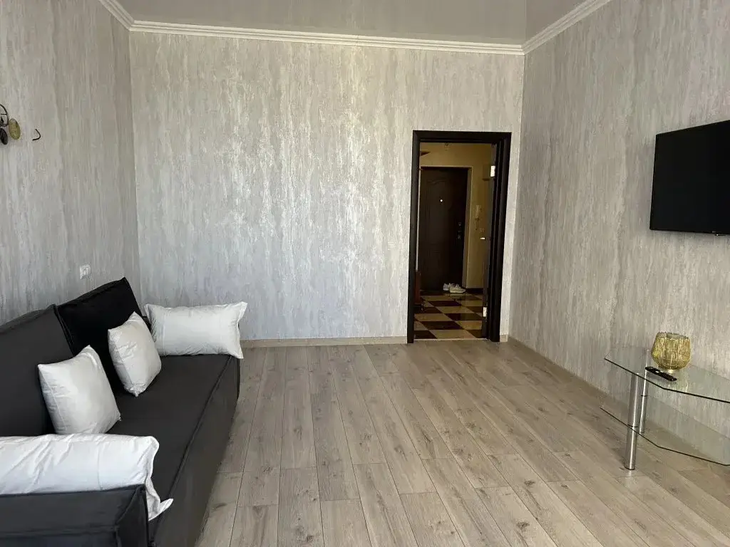 Минеральные Воды: Pushkina 54/1 2 Kom Na 10 Etazhe Apartments