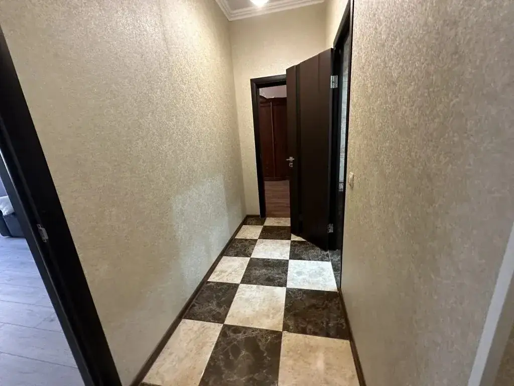 Минеральные Воды: Pushkina 54/1 2 Kom Na 10 Etazhe Apartments