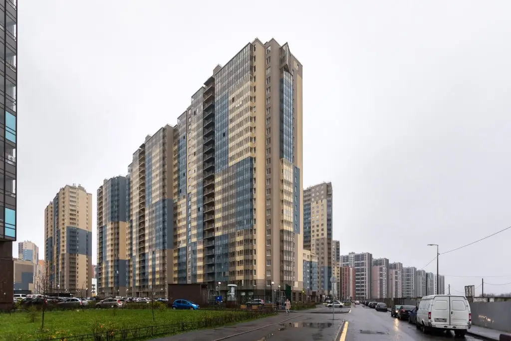 Апартаменты на аллее Арцеуловская 21 — фото 1