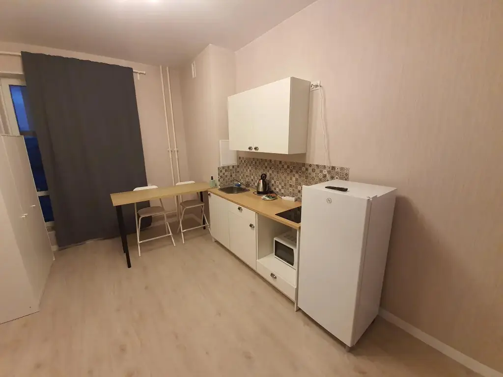 Санкт-Петербург: ApartPage Salut (АпартПейдж Салют)