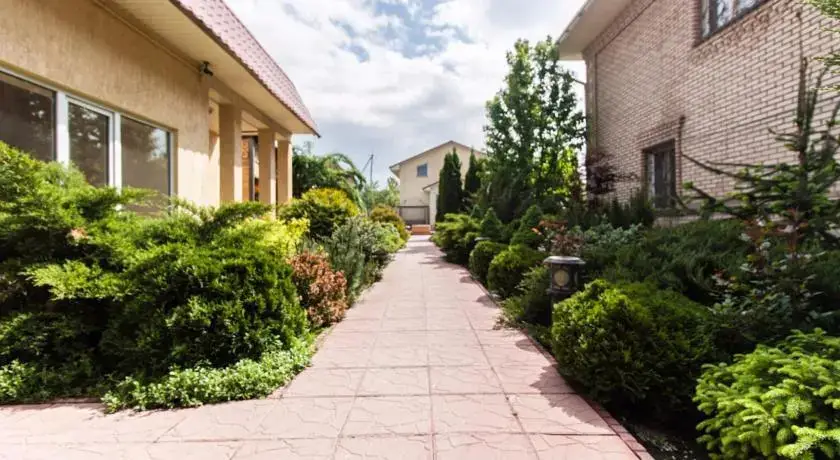 Алматы: Holiday Home Baganashil