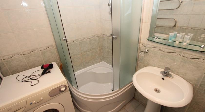 Алматы: Appartment LightHouse na Puskina