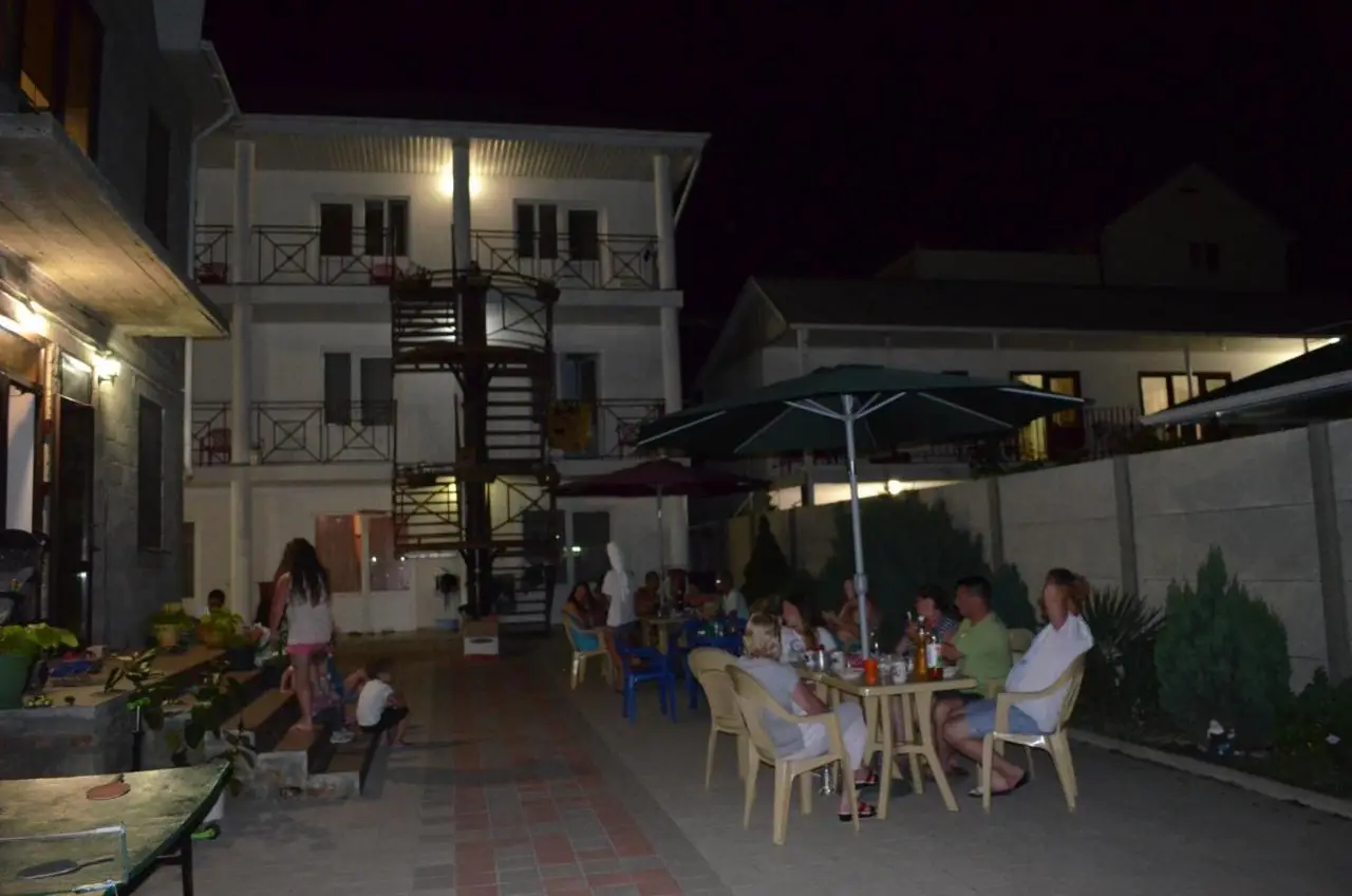 Анапа: Guest house Morskoy