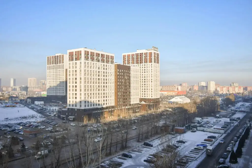 Красноярск: Апартаменты на улице Алексеева 99