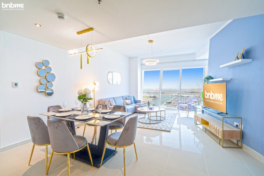 Апартаменты Charming 2BR in Marina with Sea View by bnbme-1901 — фото 1